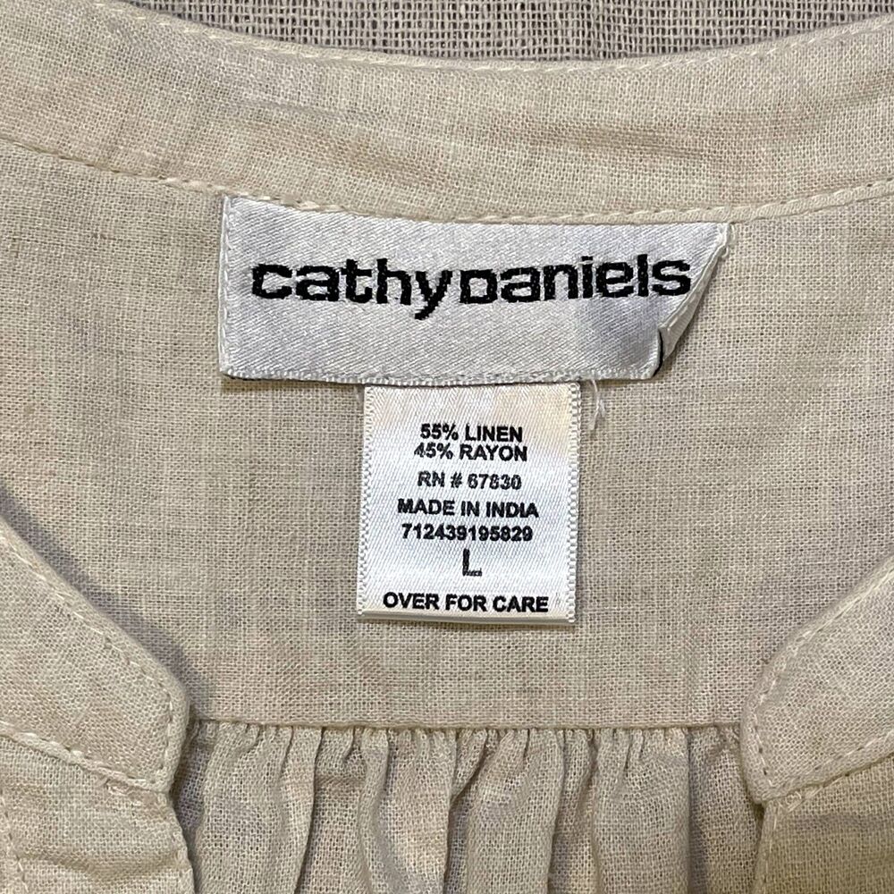 Cathy Daniels | Oatmeal Linen Blend Top | Large - Picture 7 of 8